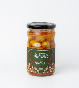 زيتون محشي لبنة حار